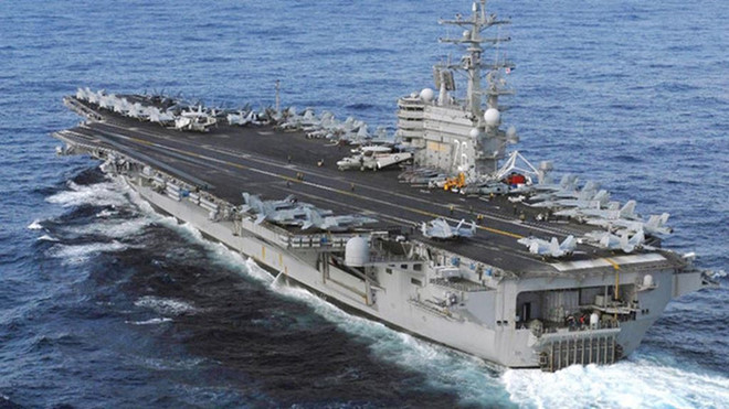 Hàng không mẫu hạm USS Ronald Reagan thuộc Hạm đội 7 của Hải quân Mỹ. Reuters